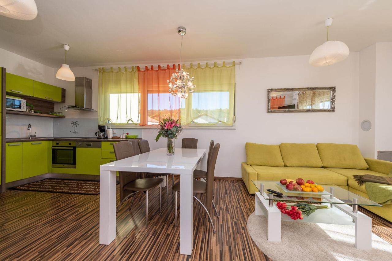Antonio Apartments Sukošan 외부 사진