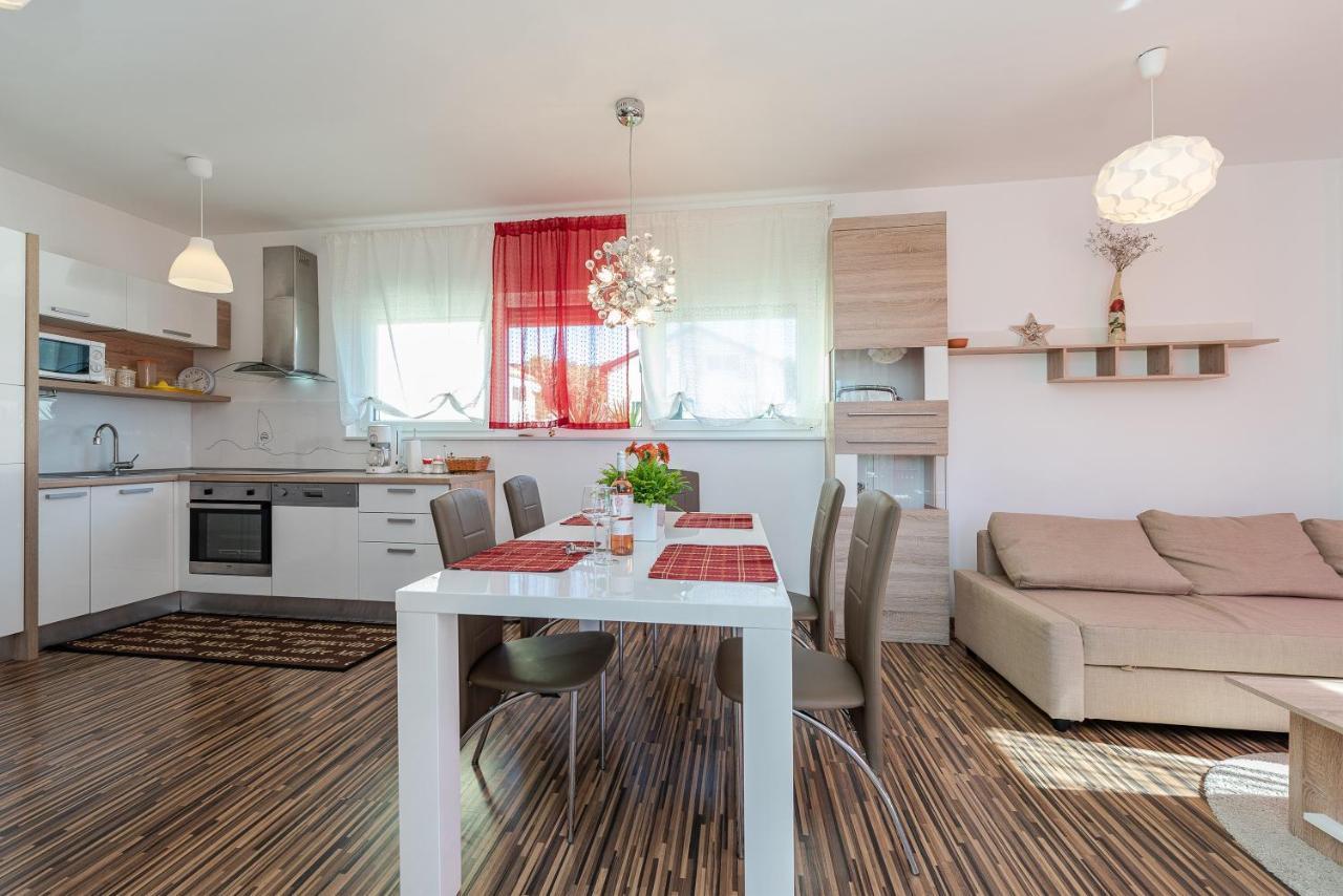 Antonio Apartments Sukošan 외부 사진